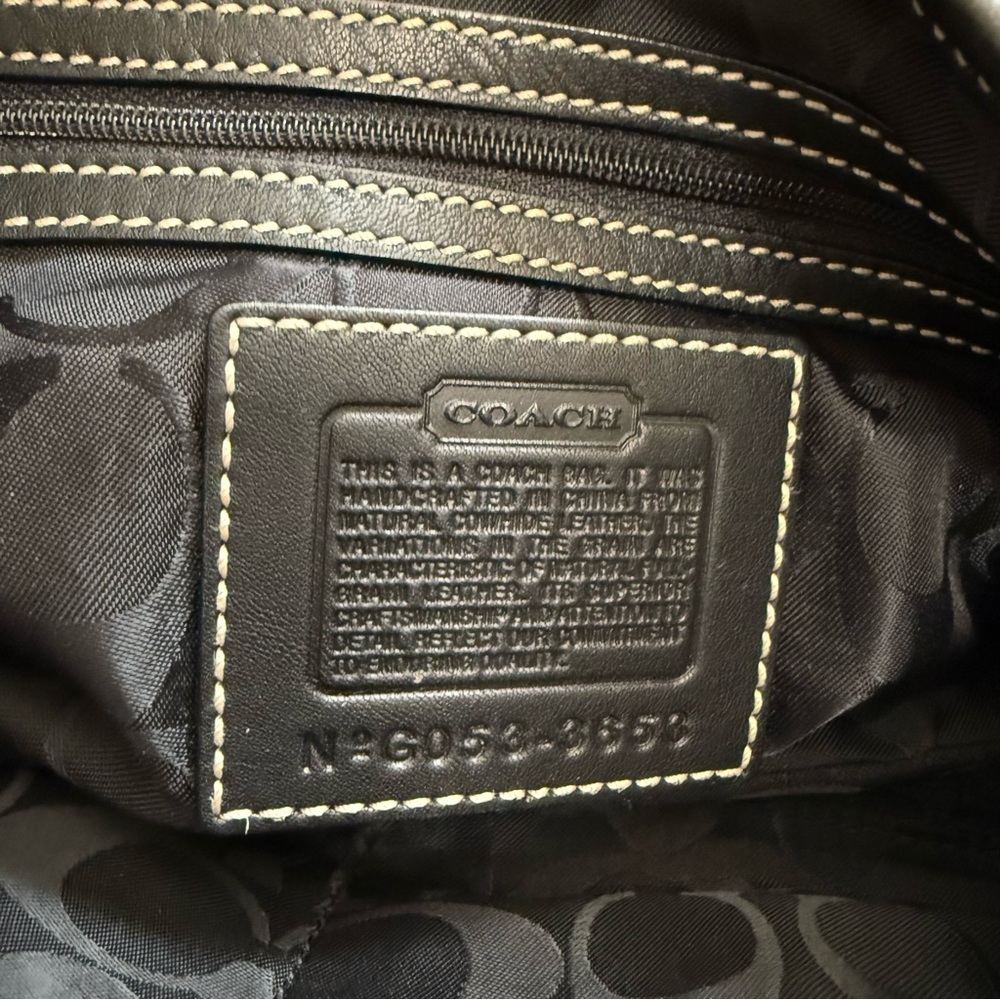 Coach Black Shoulder Soho Black Multi Pocket Bag - Picture 8 of 9